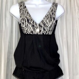 Lululemon Hustle and Bustle Athletic Tank- Excellent Condition